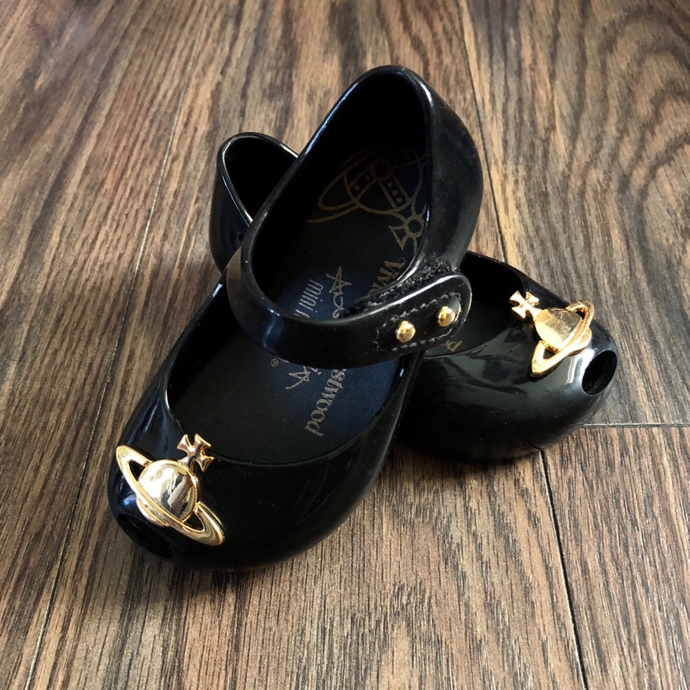 Mini Melissa “Orb” ultra girlie shoes